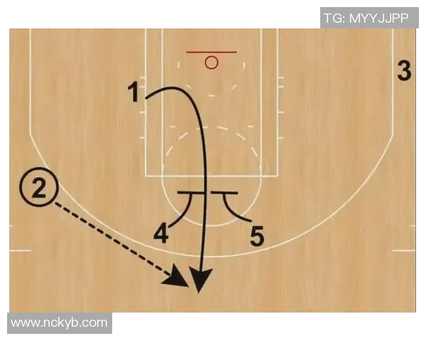 深圳攀岩队快攻战术解析与实战应用探讨